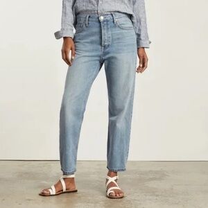 Everlane Summer Slouch Boyfriend Straight Jeans in Light/Medium Wash